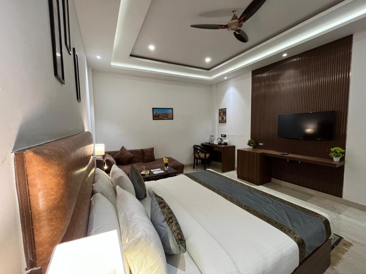 Hotel Kalawati Palace Varanasi Exterior photo