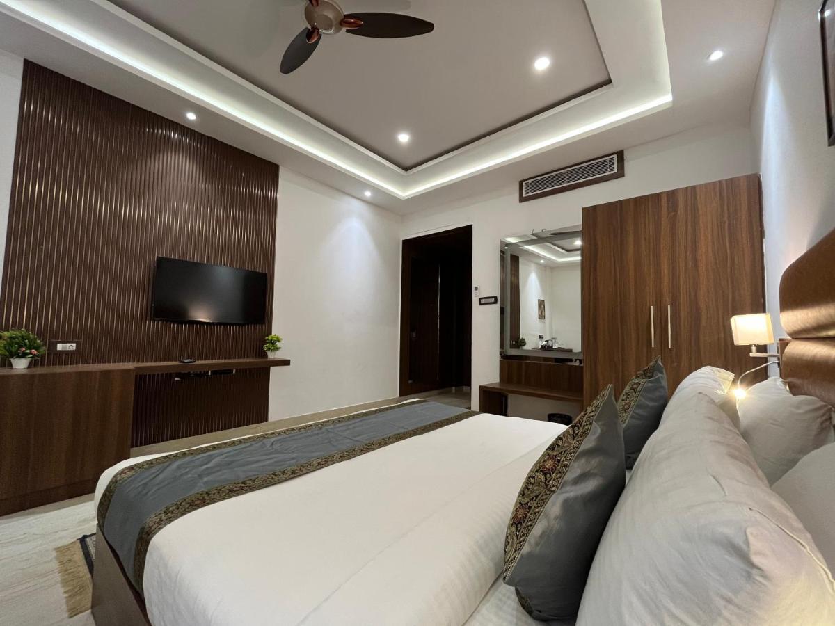 Hotel Kalawati Palace Varanasi Exterior photo